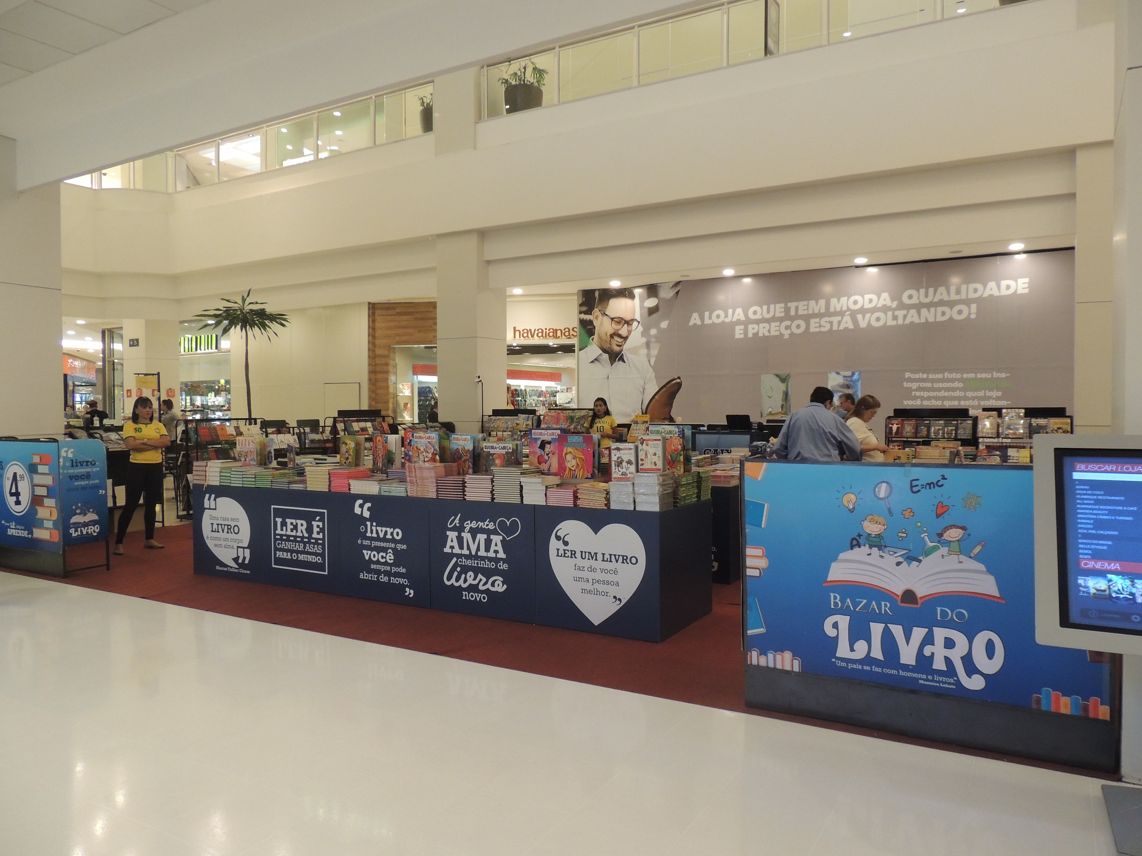 Bazar do Livro traz opções para todas as idades a preços acessíveis em Manaus