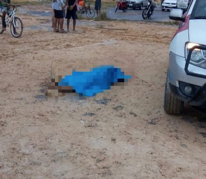 Brincando de papagaio, jovem é perseguido e executado com 7 tiros em Manaus