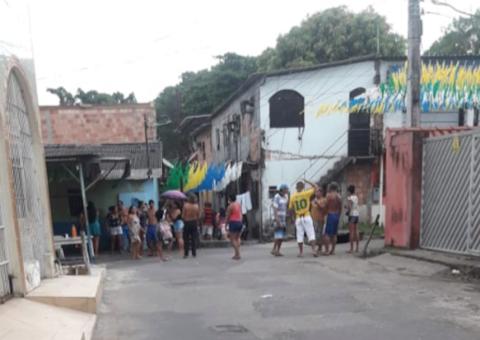 Fantasiado de palhaço 'assassino', grupo abre fogo em rua e alveja duas pessoas em Manaus