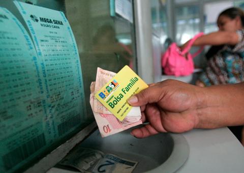 Prefeitura prorroga prazo para atualização cadastral do Bolsa Família em Manaus