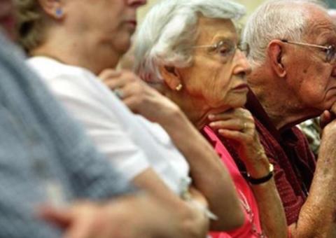 Governo antecipa primeira parcela do 13º de aposentados e pensionistas