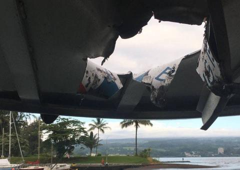 'Bomba de lava' atinge barco turístico e deixa 23 feridos no Havaí 