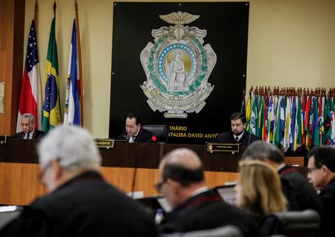 Empresa é condenada a indenizar em R$ 100 mil familiares de morto atropelado em ponto de ônibus