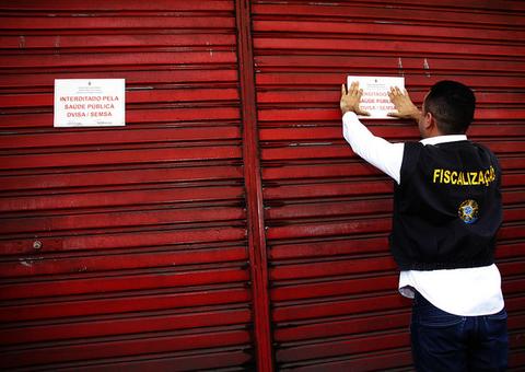 Três drogarias na zona Leste são interditadas durante blitz da Visa Manaus