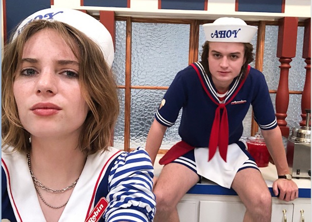 Filha de astros de Hollywood está na 3ª temporada de Stranger Things, veja o trailer