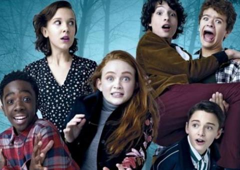 Filha de astros de Hollywood está na 3ª temporada de Stranger Things, veja o trailer