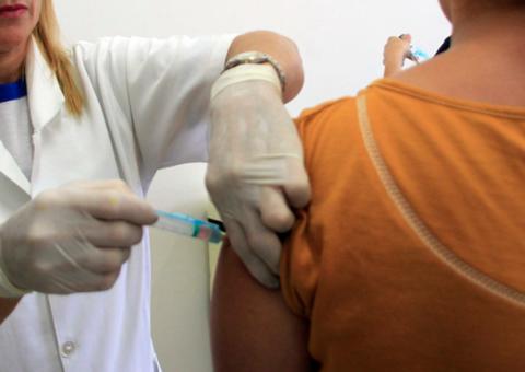 Empresas do Distrito Industrial recebem vacinação contra o sarampo em Manaus