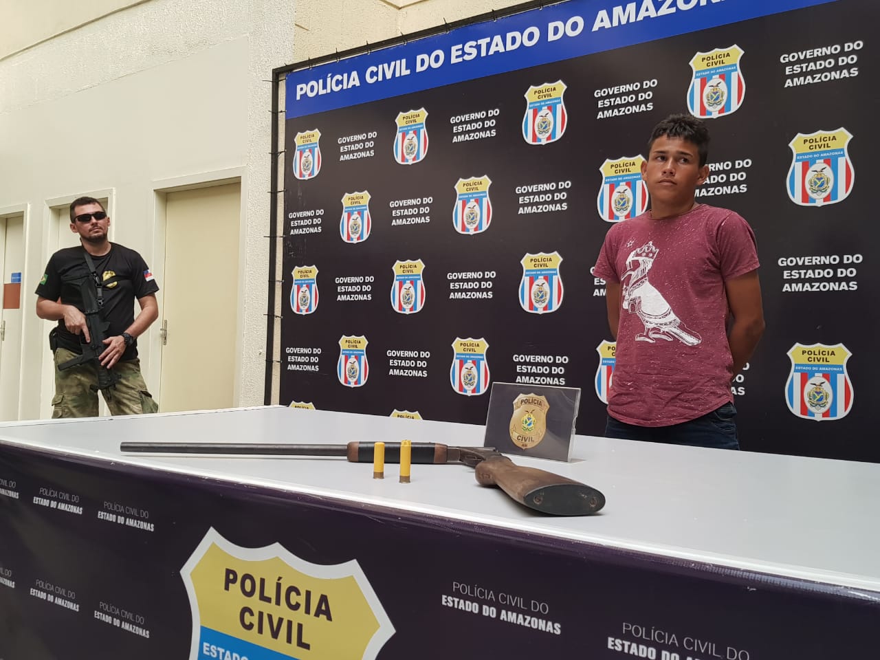 No Amazonas, homem é preso suspeito de tentar estuprar mulher na frente de sua família