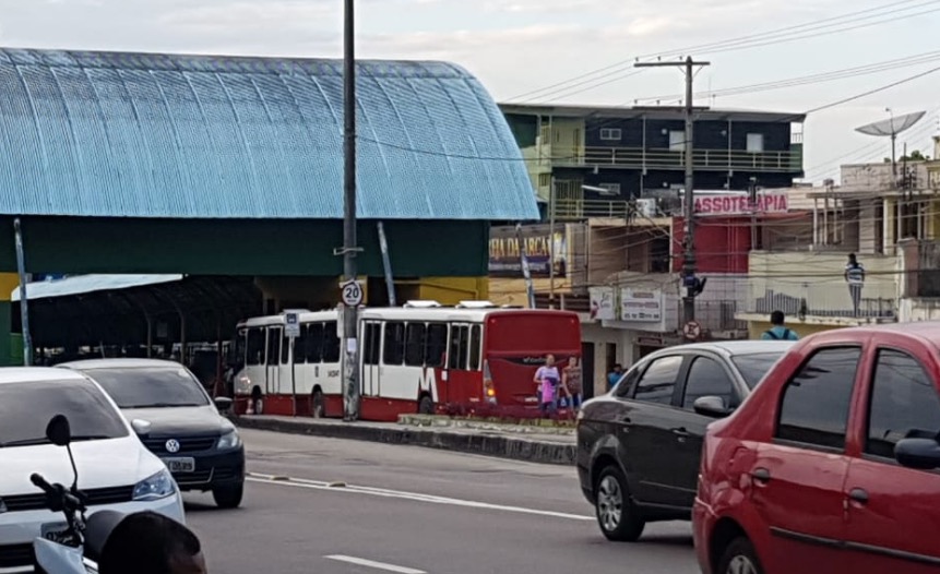 Sindicatos entram em acordo e greve dos rodoviários é cancelada em Manaus