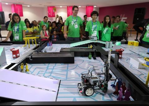 Amazonenses se destacam e vencem Desafio Nacional de Robótica