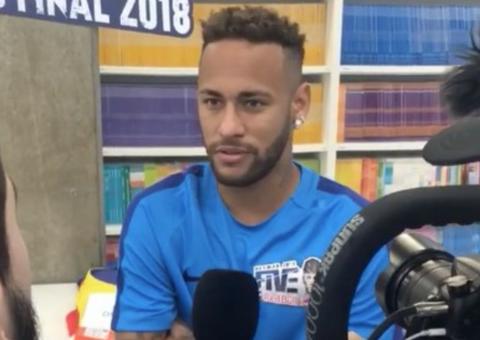 Neymar: 'Tenho muito mais motivos para estar feliz do que triste'   