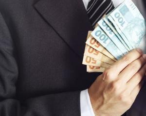 Corrupto agora vai ficar sem crédito e com nome no SPC/SERASA