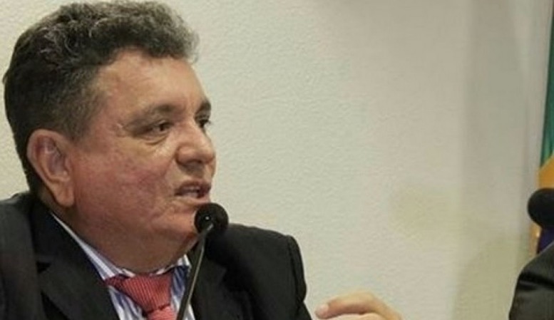 Ex-prefeito é condenado a devolver R$ 2,8 milhões por obra de muro no Amazonas