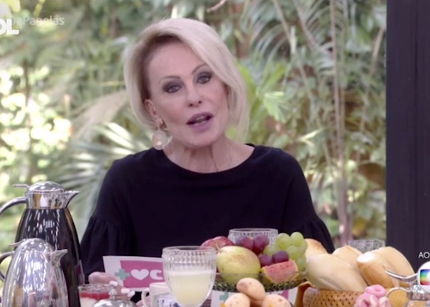 Gafe: Ana Maria Braga dá parabéns a ator morto há cinco meses