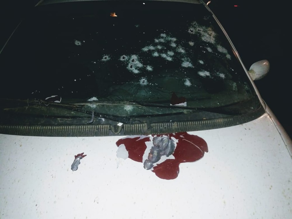 Quatro irmãos são encontrados mortos dentro de carro