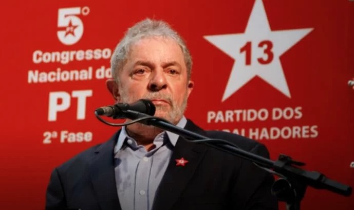 Ao estilo Dom Pedro, Lula diz que vai criar o 'Dia do Volto'