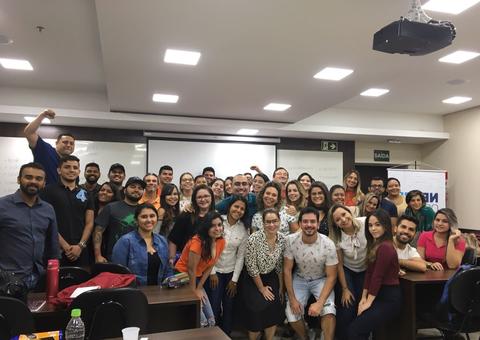 Curso para influenciadores digitais volta a Manaus 