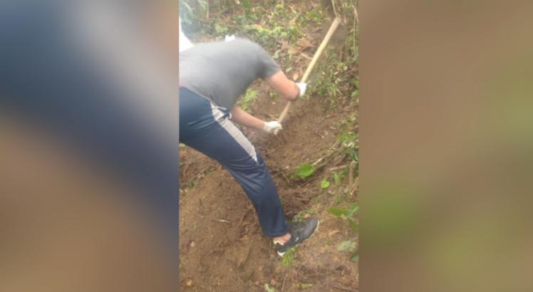 Homem desaparecido é encontrado enterrado com cabeça decepada