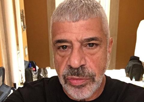  Lulu Santos assume relacionamento com rapaz 39 anos mais jovem