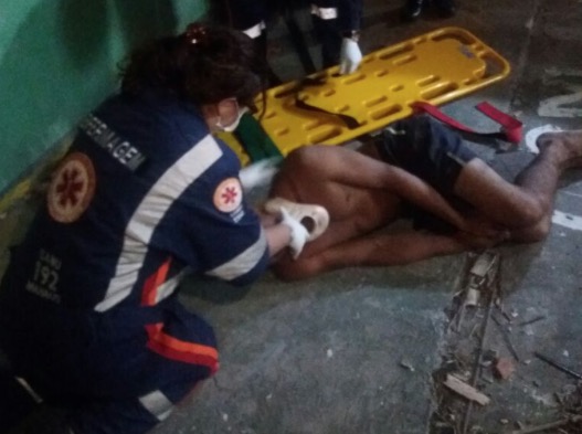 Após ser sequestrado e espancado, jovem é resgatado com vida de cativeiro em Manaus