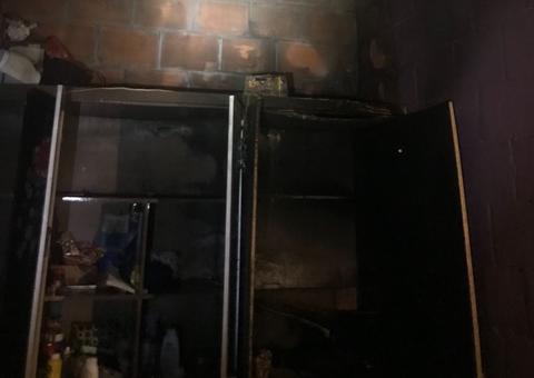 Incêndio em apartamento assusta moradores de residencial em Manaus