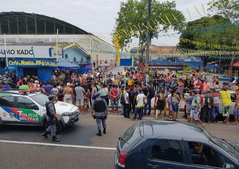 Com vários tiros na cabeça, homem é executado em banquinha de café em Manaus