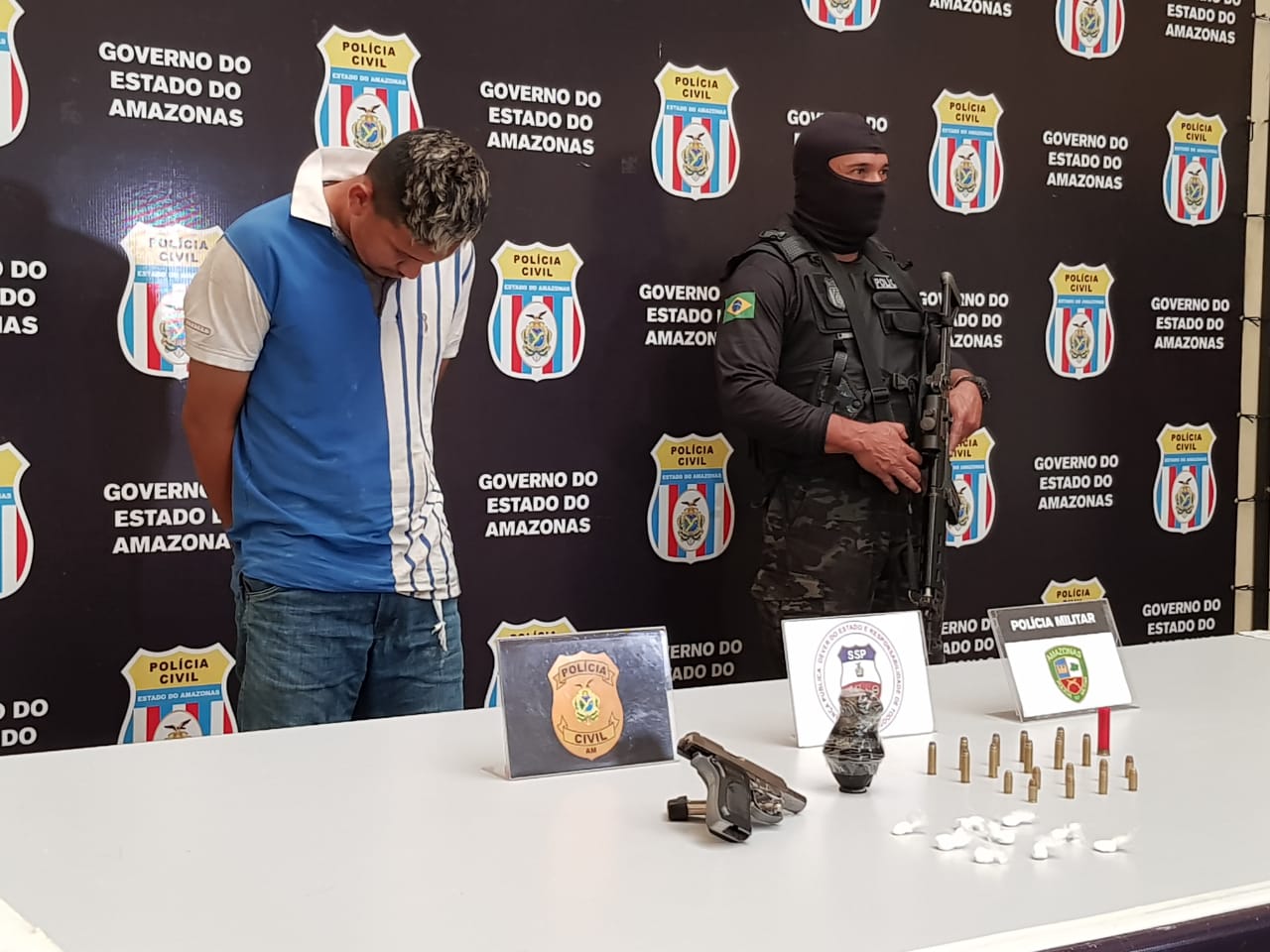Em Manaus, suspeito de homicídio na zona leste é preso com pistola e granada