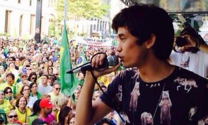 Facebook derruba rede de fake news usada pelo MBL