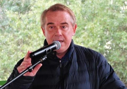 Autoridades buscam avião bimotor em que viajava ministro do Paraguai