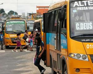 Transporte público entra no ciclo da judicialização e população de Manaus sofre