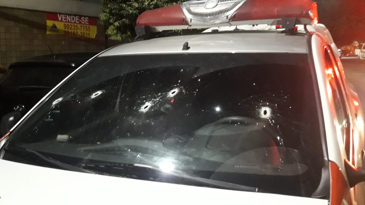 Confronto entre policiais e bandidos deixa dois mortos em Manaus