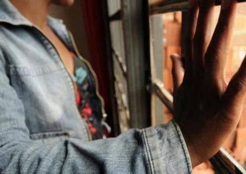 Polícia prende homem suspeito de manter mulher e enteado em cárcere privado