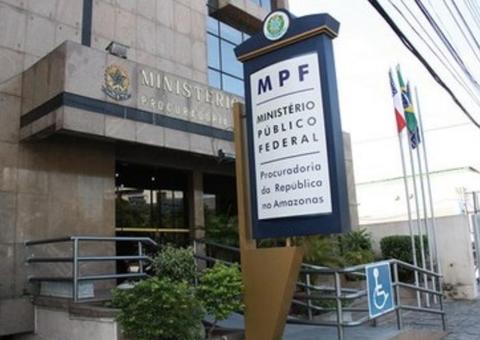 Justiça bloqueia bens de ex-servidor da Ufam processado por desvio de bolsas