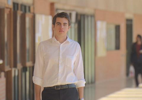 Aos 18 anos, estudante de Brasília se torna o advogado mais jovem do Brasil