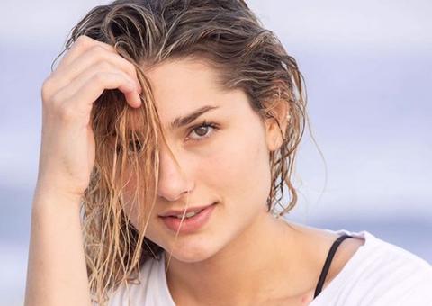 Sasha Meneghel completa 20 anos e ganha homenagem de Xuxa