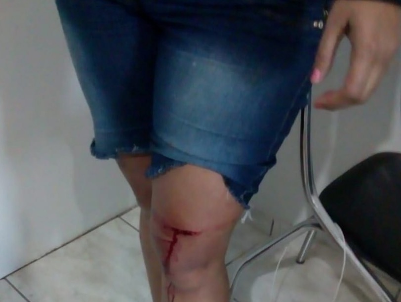 Homem é preso na casa da mãe após esfaquear esposa durante briga