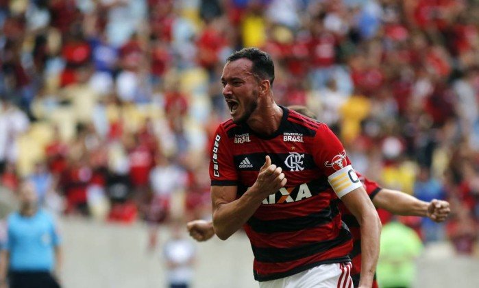 Com 'arrancada' no segundo tempo, Flamengo atropela o Sport