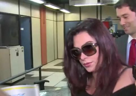 Piora estado de saúde de jovem que teve intestino perfurado por lipoescultura