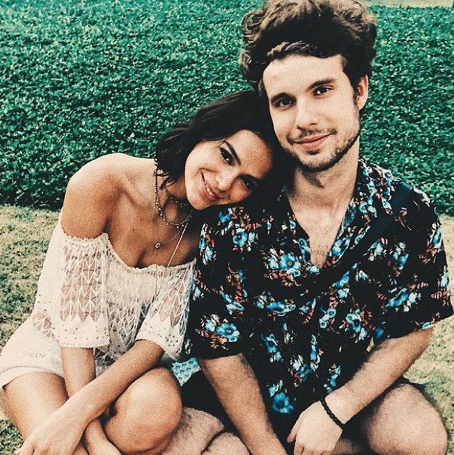 Dividido com Marina Ruy Barbosa, Bruna Marquezine convida ex-crush para aniversário