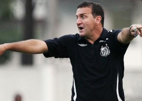 Santos anuncia Cuca como novo técnico