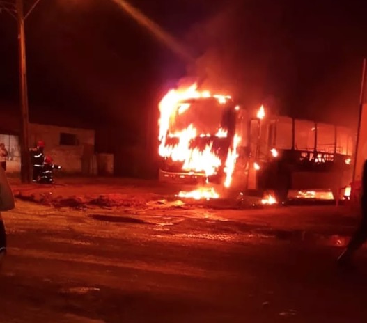 Empresas suspendem circulação de ônibus após novo ataque do PCC em Roraima