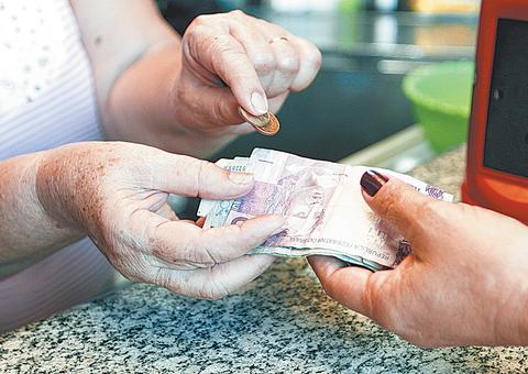 Troco de compras pode ser usado como crédito para Uber em Manaus; Saiba como