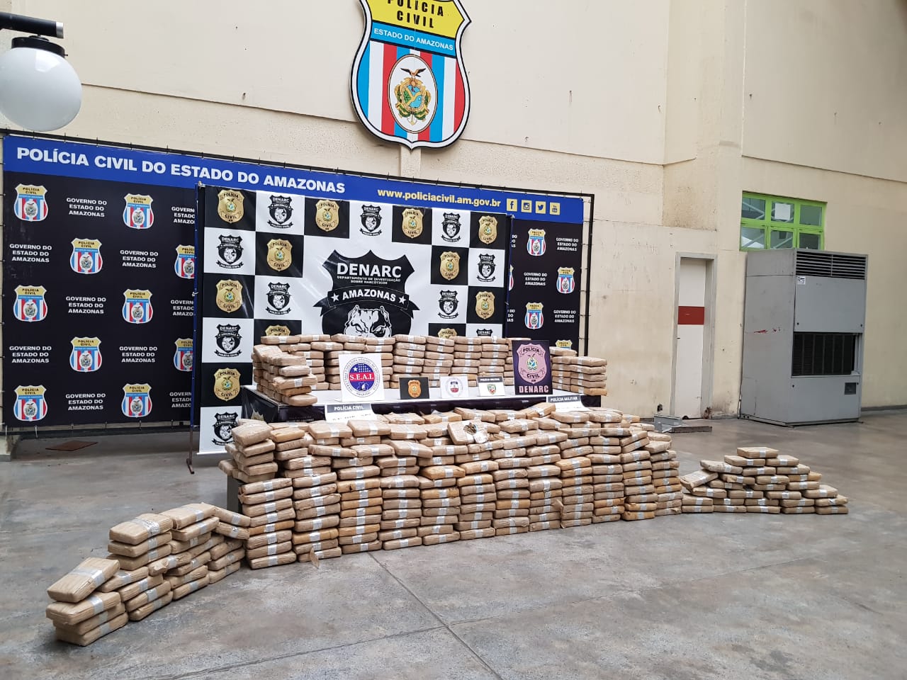 Homem é preso e 500kg de droga apreendido no Amazonas 