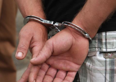 Homem é preso suspeito de ameaçar e estuprar seis crianças e adolescentes