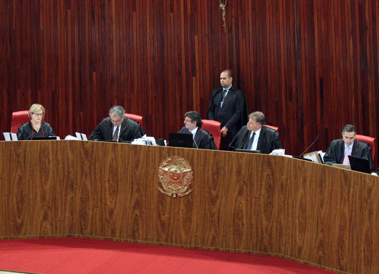 TSE poderá julgar Lula antes do início do horário eleitoral