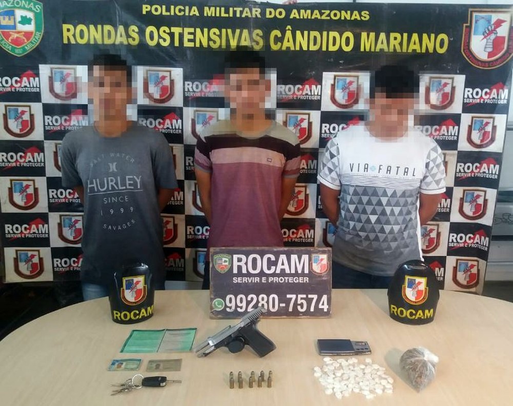 Em Manaus, trio é preso com drogas e armas escondidas em carro