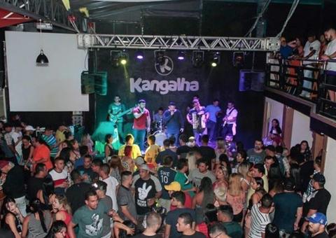 Kangalha realiza festa pra marcar o retorno das férias nesta quinta