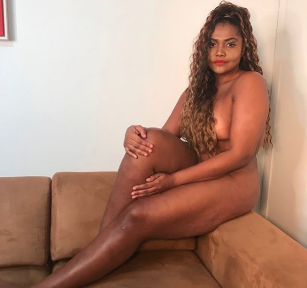   Gaby Amarantos posa completamente nua para comemorar 40 anos: 'uma loba'