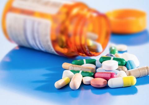 Anvisa aprova medicamentos para tratamento de câncer de mama e asma grave