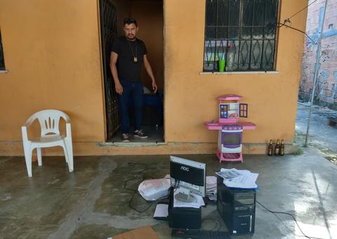 Homens são presos com mais de 200 documentos falsos em Manaus